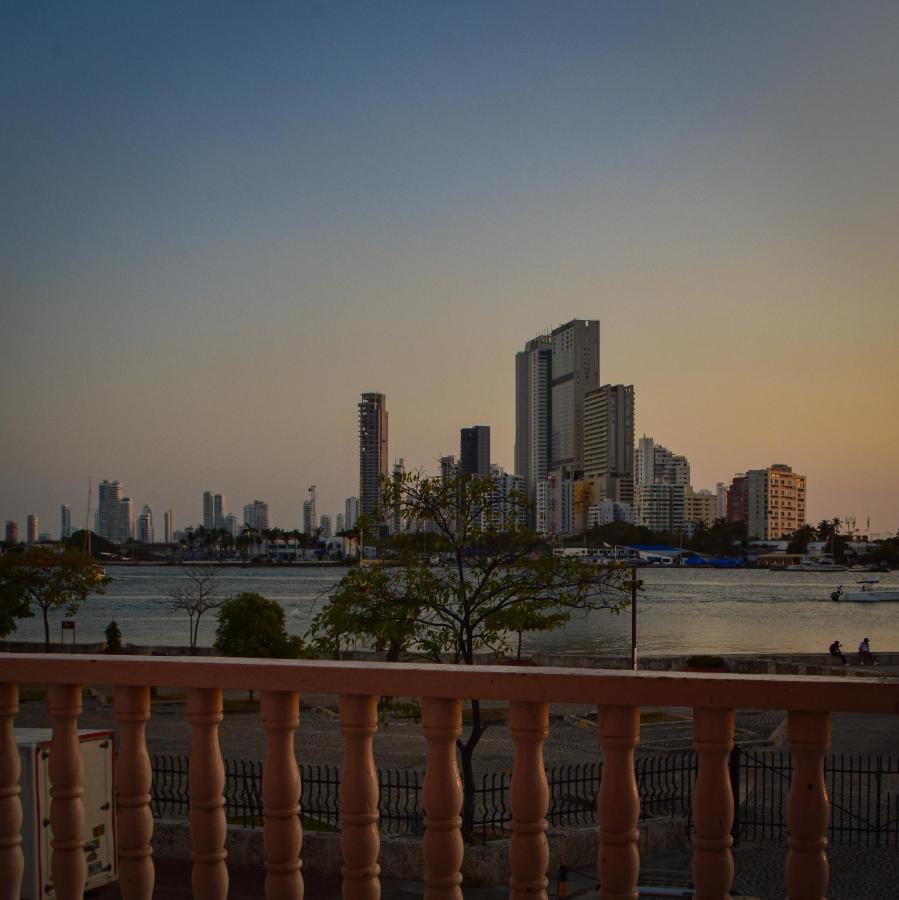 Casa Zahri Boutique Hostel Cartagena エクステリア 写真
